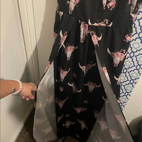 Floral Cowhead Dress - Picture 3 of 4